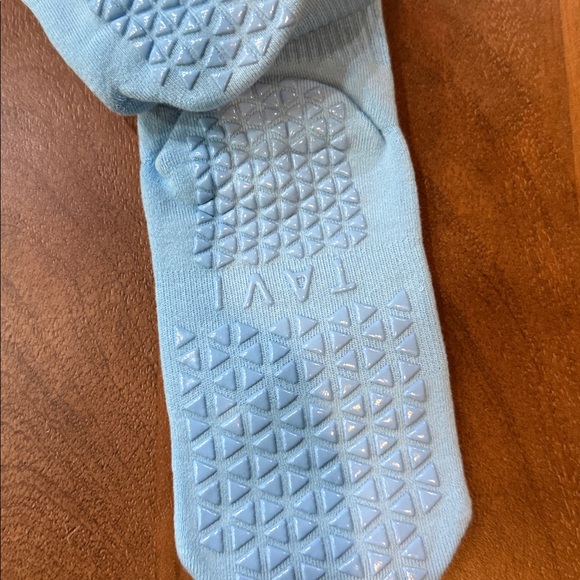 👶👶👶Tavi Baby Blue Grip Socks ankle length with a cute palm tree - Picture 3 of 4